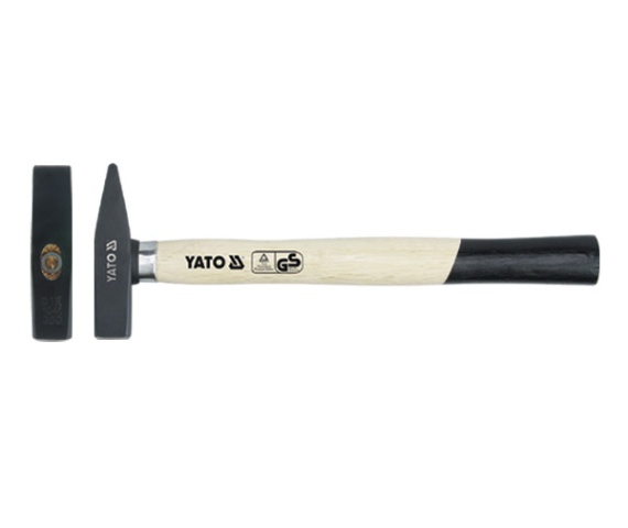 Молоток слесарный Yato, 200г, деревянная ручка
