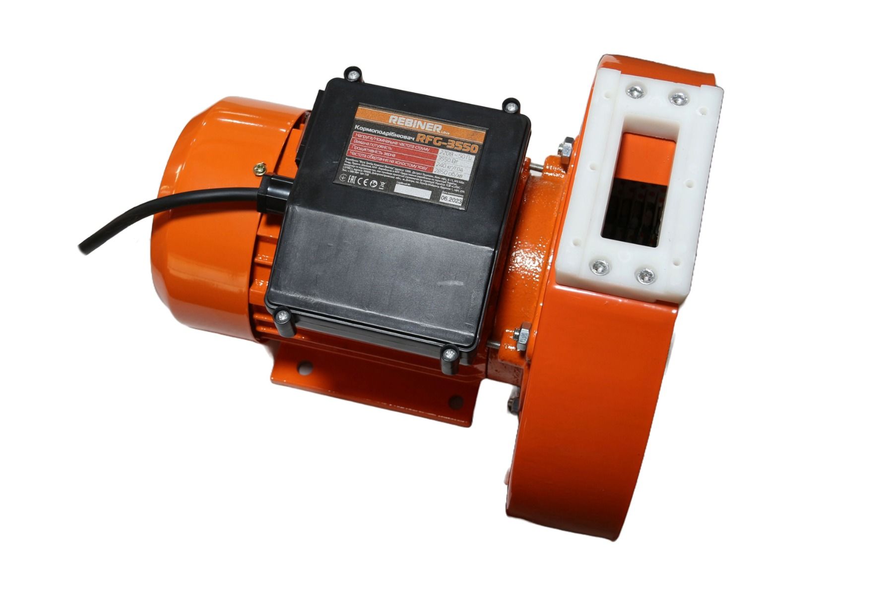 Кормоизмельчитель REBINER RFG-3550