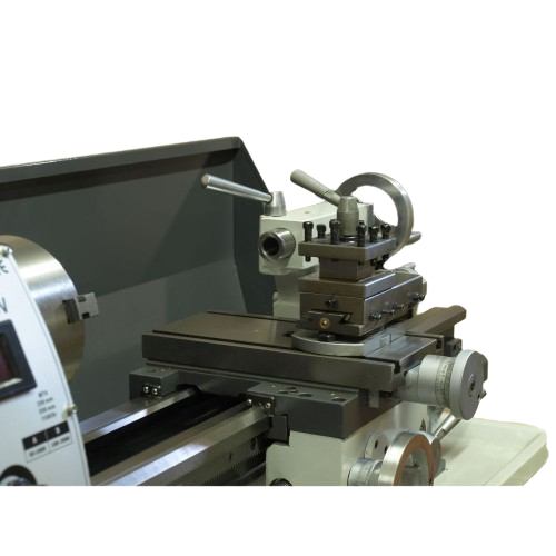 Токарно-винторезный станок FDB Maschinen Turner 250х550V